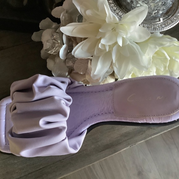 Sam Edelman Sandals - Picture 2 of 7